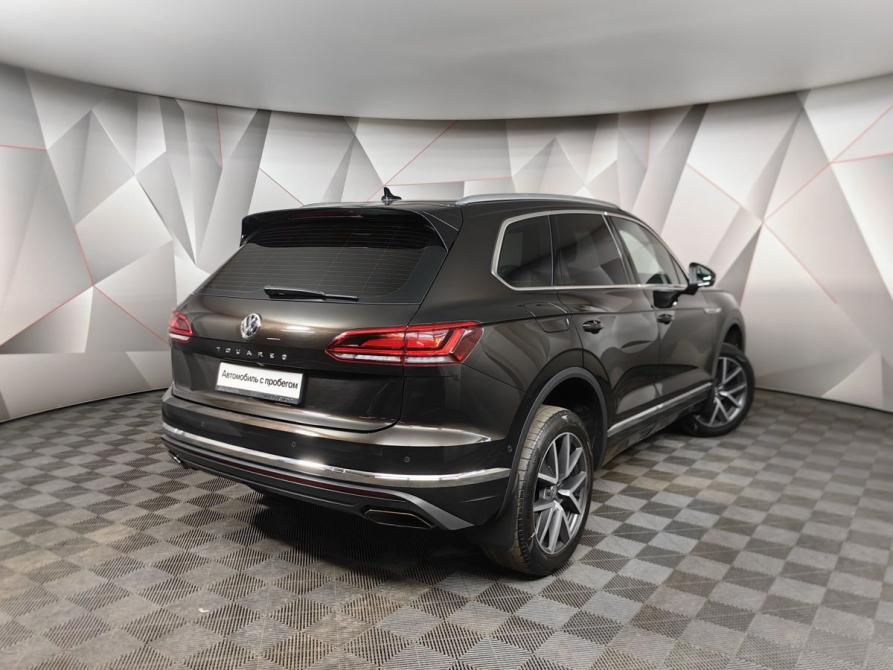Volkswagen Touareg III Москва  - изображение 2
