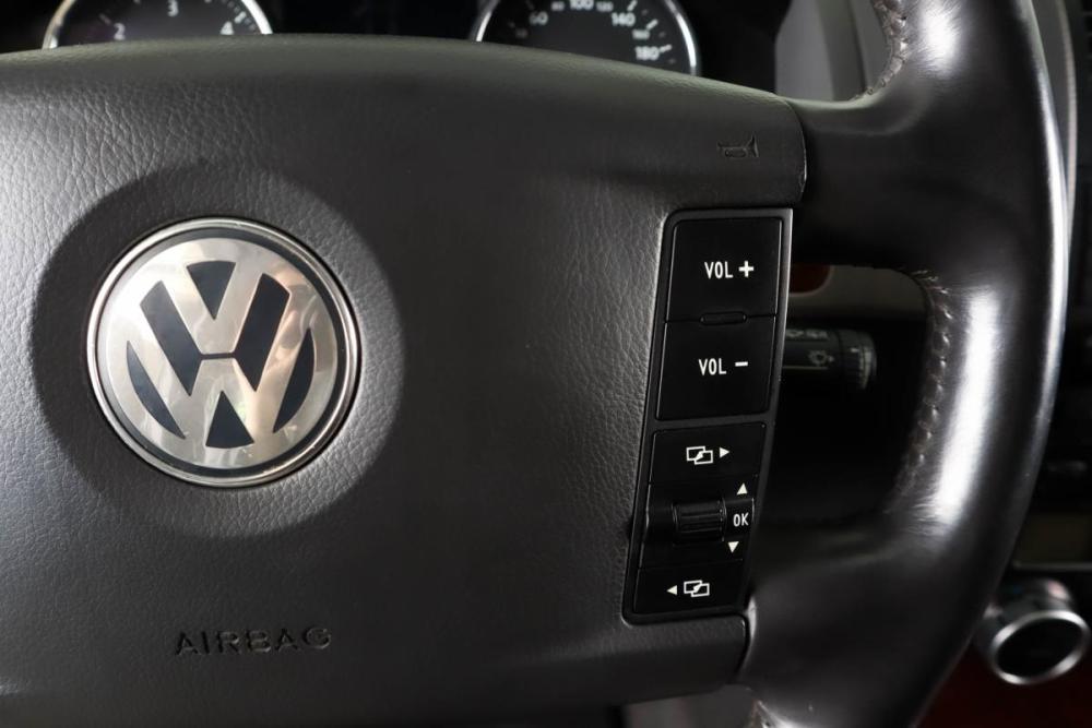 Volkswagen Touareg I Рестайлинг Пермь  - изображение 17