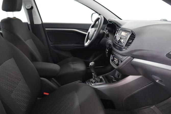 Lada (ВАЗ) Vesta I с пробегом 2019 года, цена 679 000 рублей, 195000 км, седан, Автокод Объявления