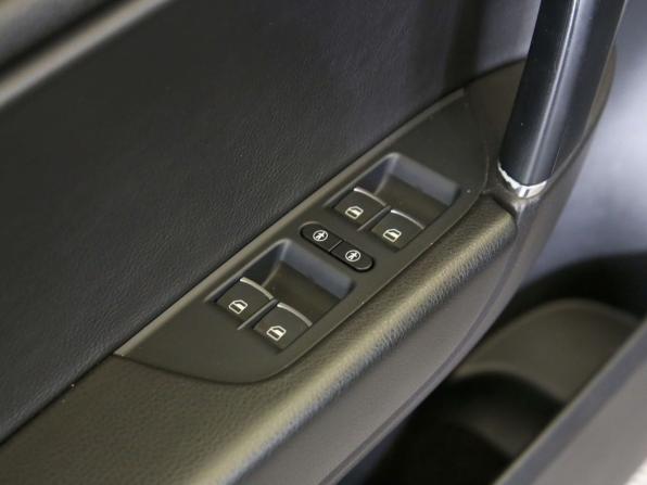 Volkswagen Touareg II Рестайлинг с пробегом 2018 года, цена 3 500 000 рублей, 123709 км, внедорожник, Автокод Объявления
