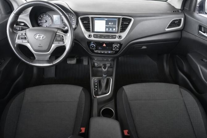 Hyundai Solaris II с пробегом 2017 года, цена 1 465 000 рублей, 132710 км, седан, Автокод Объявления