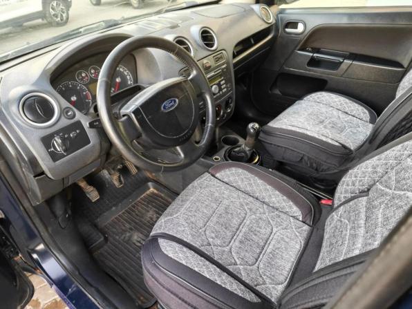 Ford Fusion I Рестайлинг с пробегом 2006 года, цена 193 980 рублей, 402474 км, хэтчбек, Автокод Объявления