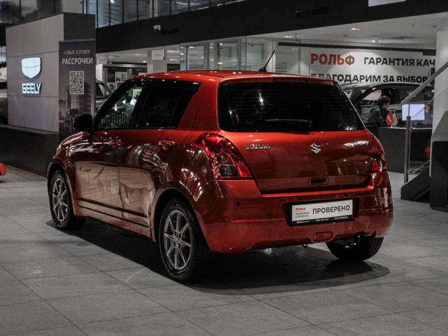 Suzuki Swift III Москва  - изображение 6