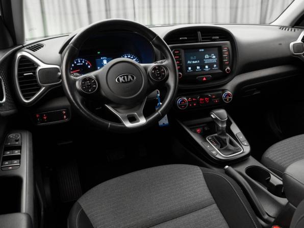 Kia Soul III с пробегом 2020 года, цена 2 040 000 рублей, 79982 км, хэтчбек, Автокод Объявления