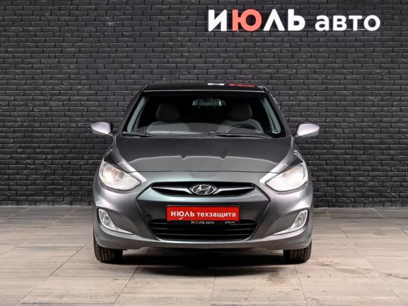 Hyundai Solaris I с пробегом 2013 года, цена 740 000 рублей, 219207 км, седан, Автокод Объявления