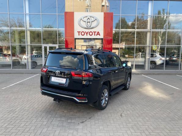 Toyota Land Cruiser 300 Series с пробегом 2021 года, цена 9 990 000 рублей, 50650 км, внедорожник, Автокод Объявления