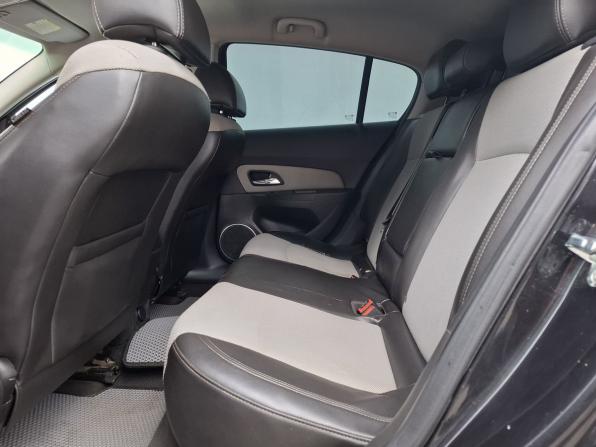 Chevrolet Cruze I Рестайлинг с пробегом 2013 года, цена 780 000 рублей, 283193 км, хэтчбек, Автокод Объявления