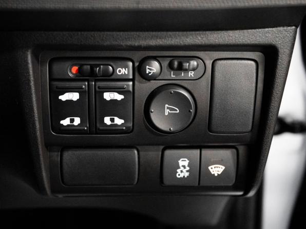 Honda Freed I Рестайлинг с пробегом 2012 года, цена 928 500 рублей, 210681 км, компактвэн, Автокод Объявления