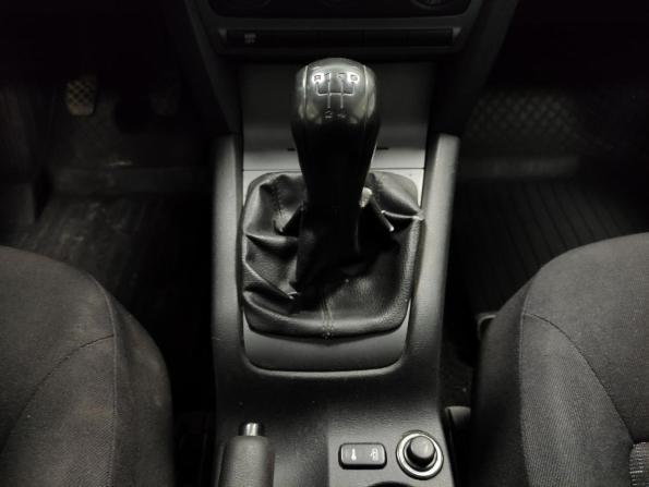 Skoda Octavia II (A5) Рестайлинг с пробегом 2011 года, цена 599 000 рублей, 232000 км, лифтбек, Автокод Объявления
