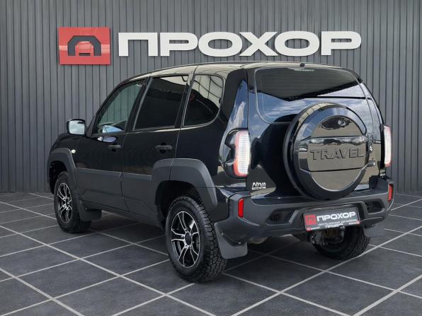 Lada (ВАЗ) Niva Travel I с пробегом 2024 года, цена 1 127 000 рублей, 6378 км, внедорожник, Автокод Объявления