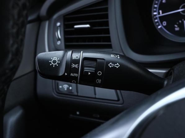 Hyundai Sonata VII (LF) Рестайлинг с пробегом 2018 года, цена 1 899 000 рублей, 124996 км, седан, Автокод Объявления