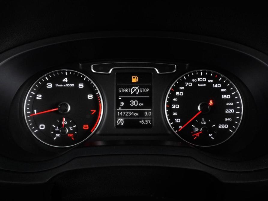 Audi Q3 I (8U) Воронеж  - изображение 13