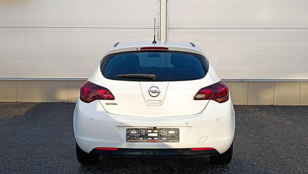 Opel Astra J Белгород  - изображение 3