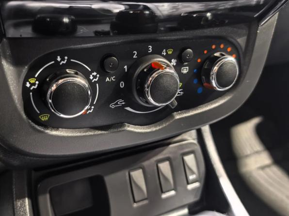 Renault Duster I Рестайлинг с пробегом 2020 года, цена 1 299 000 рублей, 82473 км, внедорожник, Автокод Объявления