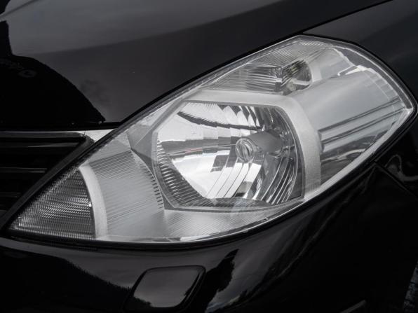 Nissan Tiida I Рестайлинг с пробегом 2011 года, цена 900 000 рублей, 171191 км, хэтчбек, Автокод Объявления