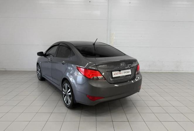 Hyundai Solaris I с пробегом 2014 года, цена 850 000 рублей, 196747 км, хэтчбек, Автокод Объявления