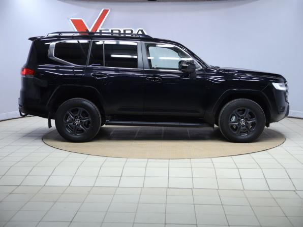 Toyota Land Cruiser 300 Series с пробегом 2021 года, цена 9 550 000 рублей, 35960 км, внедорожник, Автокод Объявления