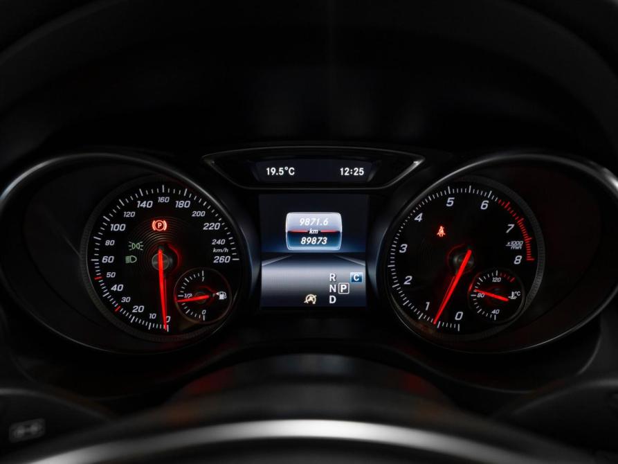 Mercedes-Benz CLA I (C117 X117) Рестайлинг Москва  - изображение 11