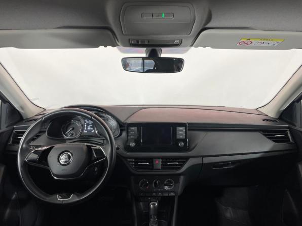 Skoda Rapid II с пробегом 2022 года, цена 1 700 000 рублей, 62306 км, лифтбек, Автокод Объявления