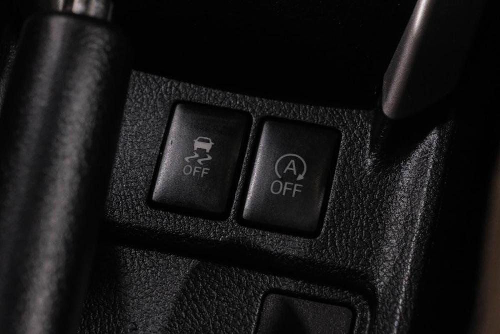 Toyota Corolla XI (E160 E170) Рестайлинг 2 Новокузнецк  - изображение 26