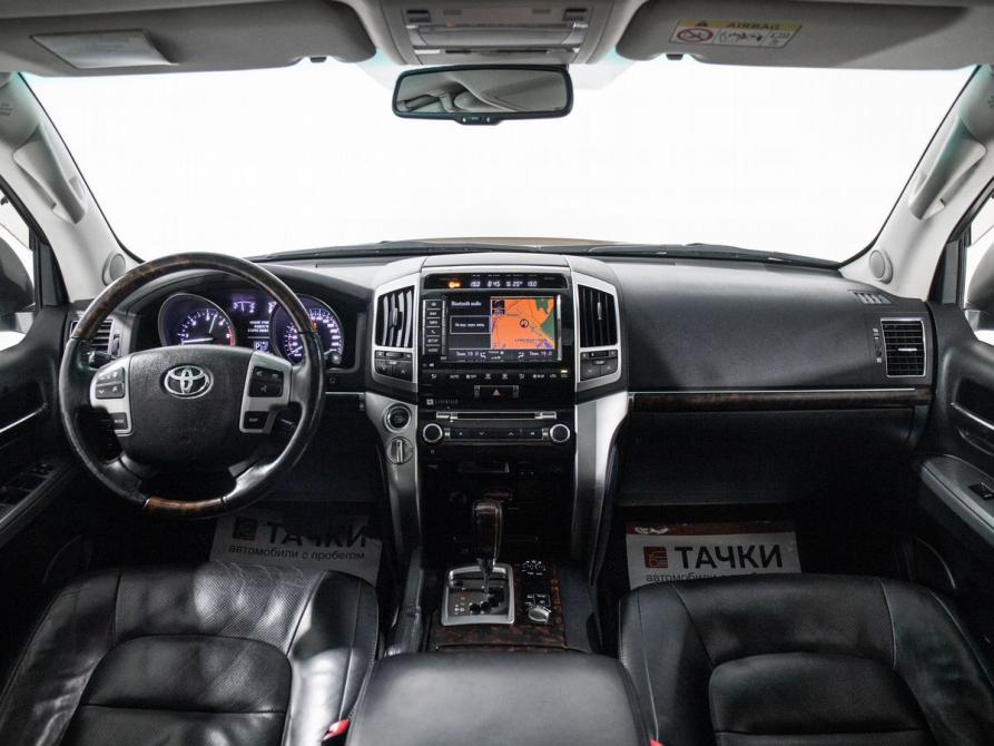 Toyota Land Cruiser 200 Series Рестайлинг 1 Иркутск  - изображение 9