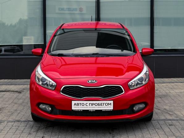 Kia Ceed II с пробегом 2014 года, цена 846 000 рублей, 235000 км, хэтчбек, Автокод Объявления