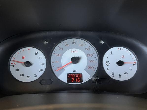 Renault Symbol I Рестайлинг 2 с пробегом 2007 года, цена 290 000 рублей, 290707 км, седан, Автокод Объявления