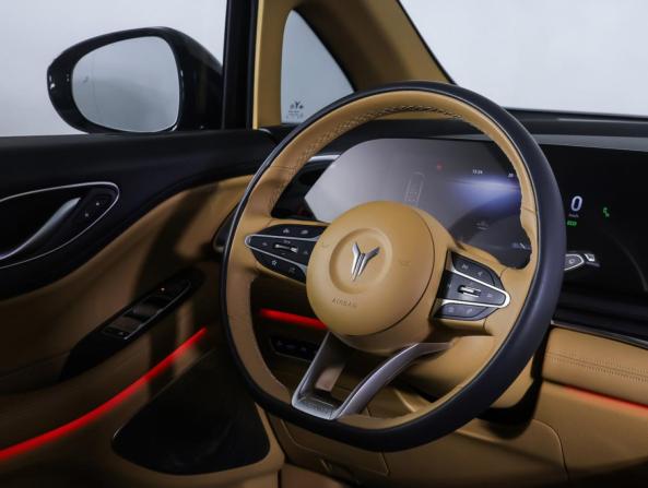 Voyah Dream I с пробегом 2023 года, цена 5 878 000 рублей, 20500 км, минивэн, Автокод Объявления