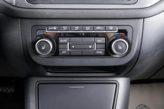 Volkswagen Tiguan I Рестайлинг с пробегом 2015 года, цена 1 749 000 рублей, 134265 км, внедорожник, Автокод Объявления