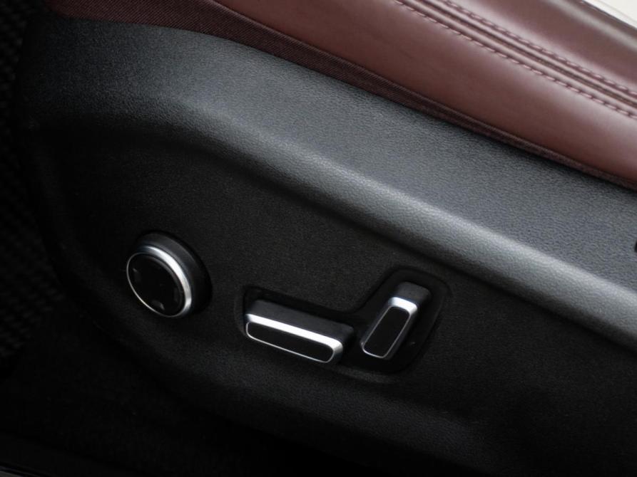 Geely Monjaro I Москва  - изображение 18