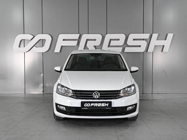 Volkswagen Polo V Рестайлинг с пробегом 2019 года, цена 1 539 000 рублей, 96016 км, седан, Автокод Объявления