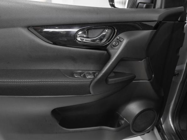 Nissan Qashqai II с пробегом 2015 года, цена 1 130 000 рублей, 158827 км, внедорожник, Автокод Объявления