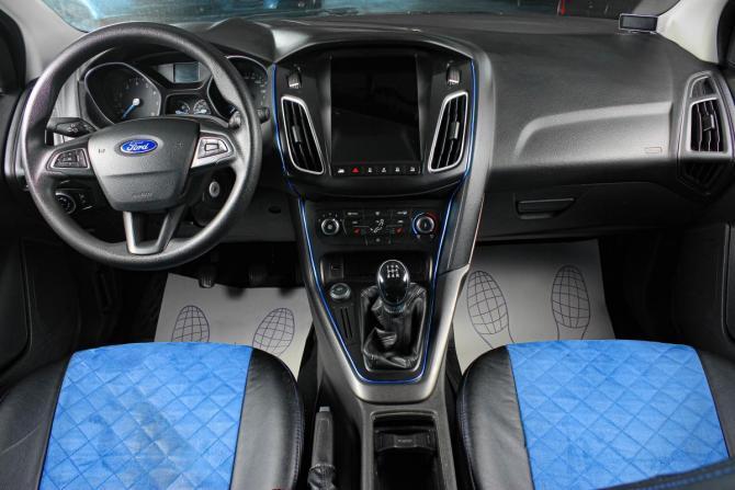 Ford Focus III Рестайлинг с пробегом 2015 года, цена 899 000 рублей, 196000 км, седан, Автокод Объявления