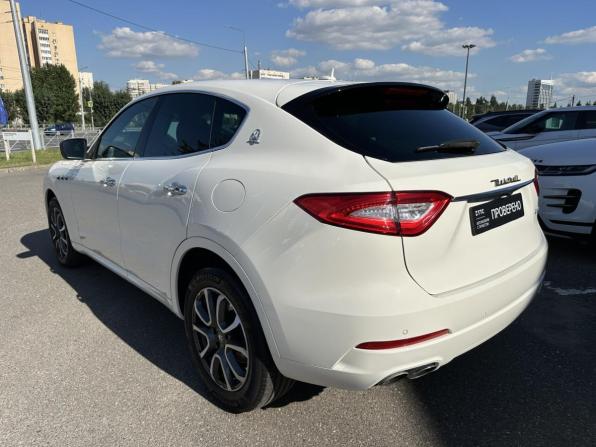 Maserati Levante I с пробегом 2017 года, цена 4 590 000 рублей, 72610 км, внедорожник, Автокод Объявления