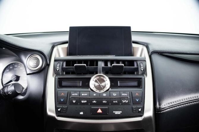 Lexus NX I с пробегом 2015 года, цена 2 889 000 рублей, 152000 км, внедорожник, Автокод Объявления