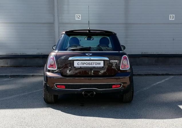 Mini Hatch II (R56) Рестайлинг с пробегом 2010 года, цена 989 000 рублей, 132620 км, хэтчбек, Автокод Объявления