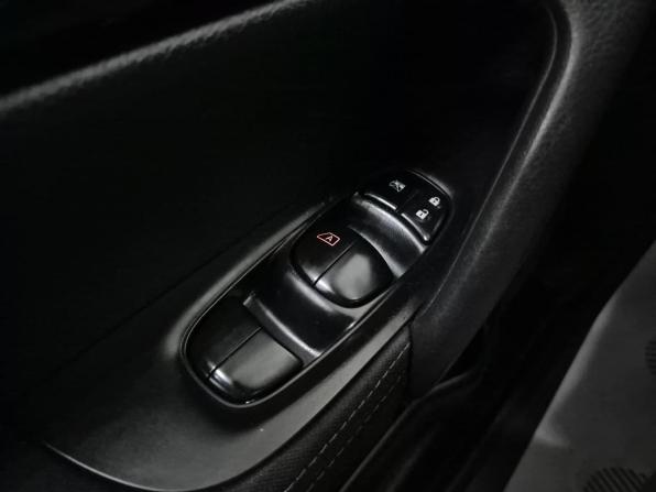 Nissan Qashqai II с пробегом 2018 года, цена 1 685 000 рублей, 152971 км, внедорожник, Автокод Объявления