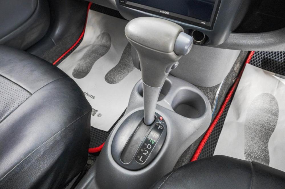Toyota Vitz I (P10) Барнаул  - изображение 18