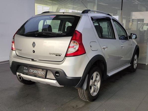 Renault Sandero I с пробегом 2013 года, цена 780 000 рублей, 124744 км, хэтчбек, Автокод Объявления