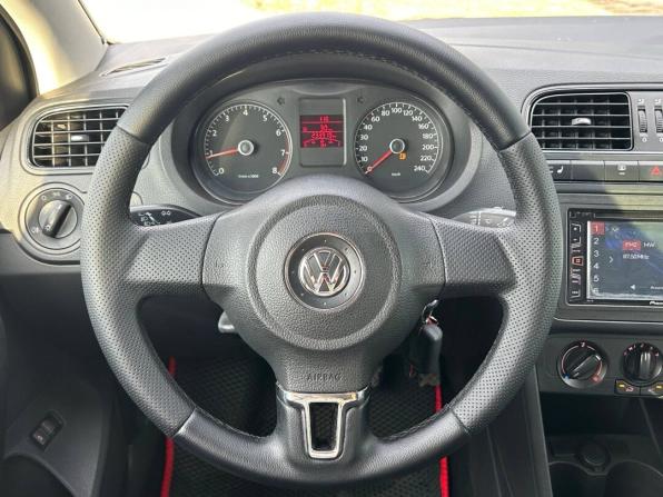 Volkswagen Polo V с пробегом 2012 года, цена 800 000 рублей, 234000 км, седан, Автокод Объявления