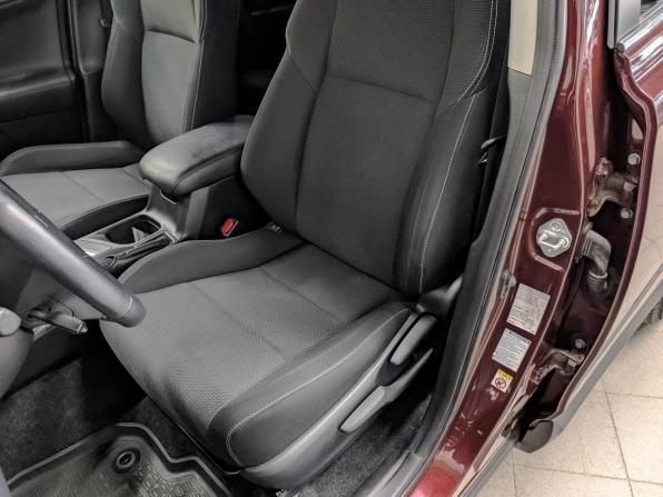 Toyota RAV4 IV (XA40) Рестайлинг с пробегом 2018 года, цена 2 590 000 рублей, 145534 км, внедорожник, Автокод Объявления