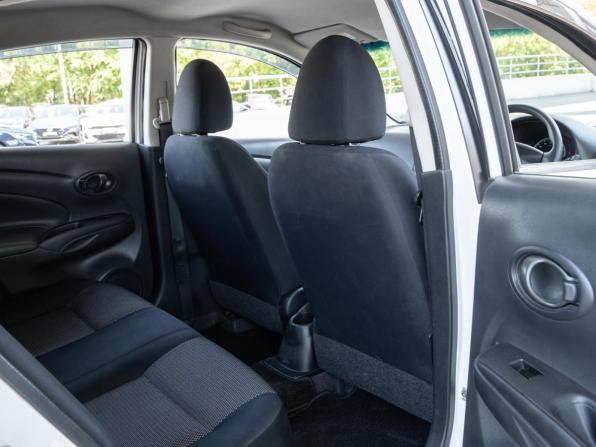 Nissan Latio I (N17) Рестайлинг с пробегом 2015 года, цена 699 000 рублей, 136112 км, седан, Автокод Объявления