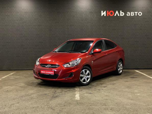 Hyundai Solaris I с пробегом 2014 года, цена 890 000 рублей, 118267 км, седан, Автокод Объявления