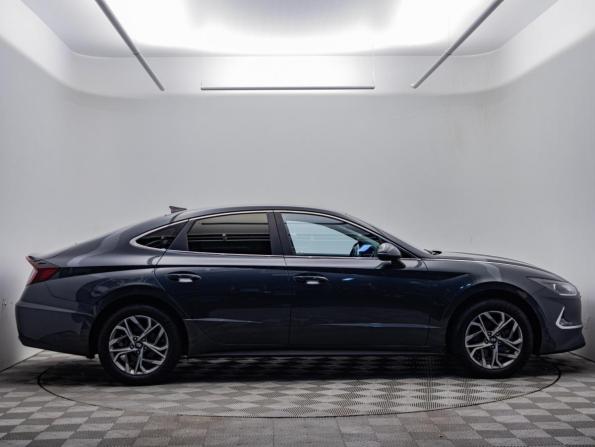 Hyundai Sonata VIII (DN8) с пробегом 2022 года, цена 2 480 000 рублей, 33700 км, седан, Автокод Объявления