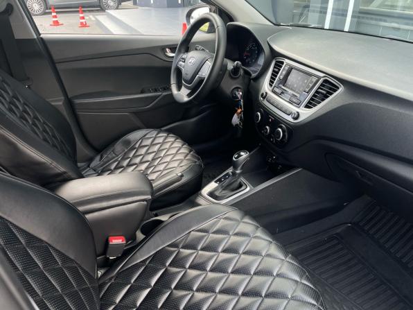 Hyundai Solaris II Рестайлинг с пробегом 2021 года, цена 1 420 000 рублей, 43126 км, седан, Автокод Объявления