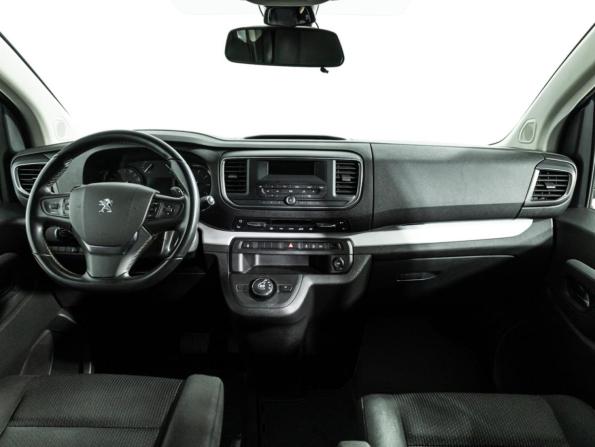 Peugeot Traveller I с пробегом 2019 года, цена 2 974 777 рублей, 112000 км, минивэн, Автокод Объявления