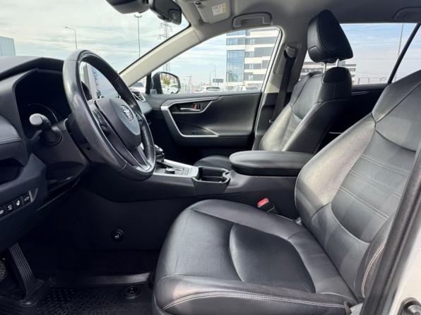 Toyota RAV4 V (XA50) с пробегом 2020 года, цена 3 900 000 рублей, 96113 км, внедорожник, Автокод Объявления