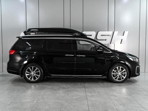 Kia Carnival III с пробегом 2019 года, цена 3 149 000 рублей, 50113 км, минивэн, Автокод Объявления