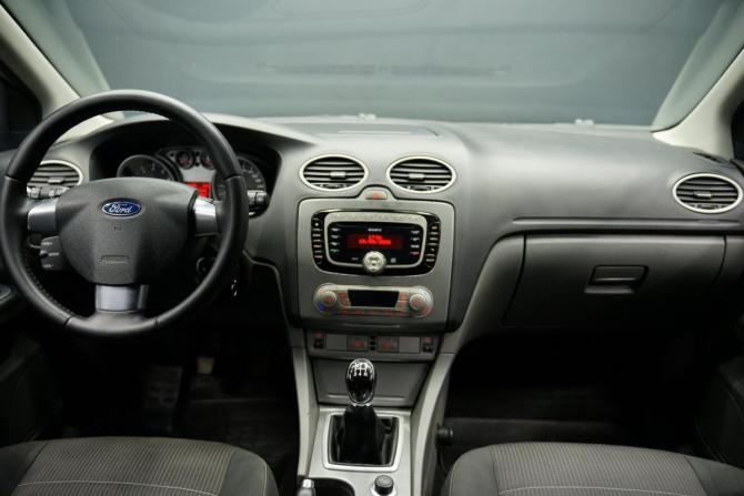 Ford Focus II Рестайлинг с пробегом 2010 года, цена 765 000 рублей, 193000 км, хэтчбек, Автокод Объявления