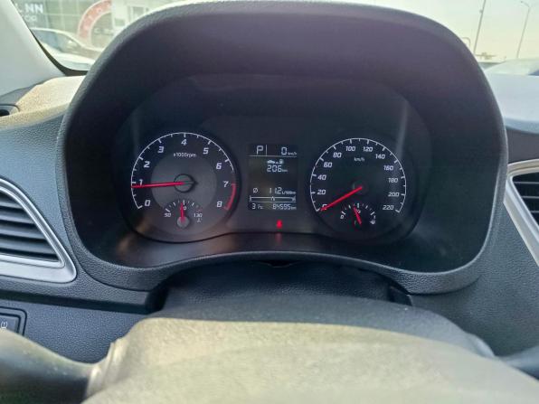Hyundai Solaris II Рестайлинг с пробегом 2021 года, цена 1 669 995 рублей, 84329 км, седан, Автокод Объявления